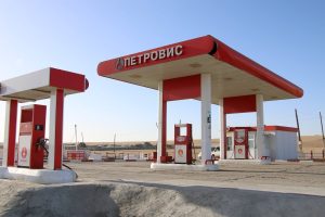 Петровис AИ-92 шатахууныг хязгаарлалтгүй түгээхээ мэдэгдлээ