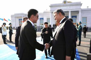 Казахстан: Эдийн засаг, нөөц баялаг, хөгжлийн чиг хандлага