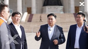 Төв талбайн эвдэрсэн хавтанг шинэчилж, ногоон байгууламжийн ажлыг эрчимжүүлэхийг үүрэг болголоо
