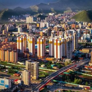 Улаанбаатарт 16 хэм дулаан