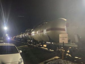 Сүхбаатар боомтоор хоёр хоногт 3,824 тонн АИ-92 автобензин импортолжээ